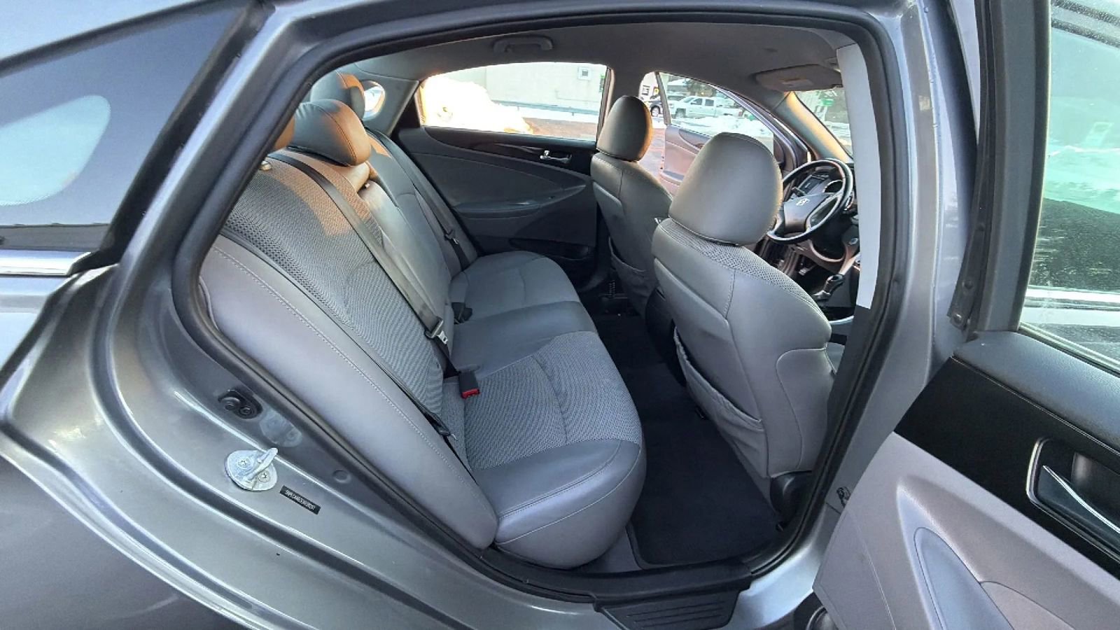 Used 2014 Hyundai Sonata SE image 43