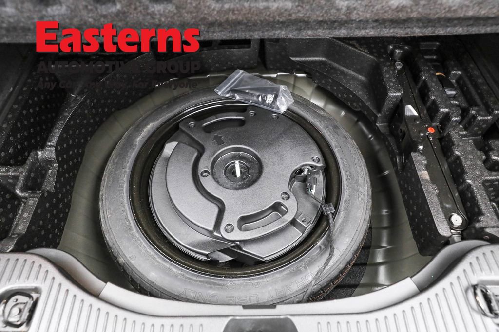 Used 2018 Buick Encore Essence w/ Experience Buick Package image 22