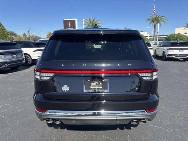 New 2026 Lincoln Aviator 2WD image 3