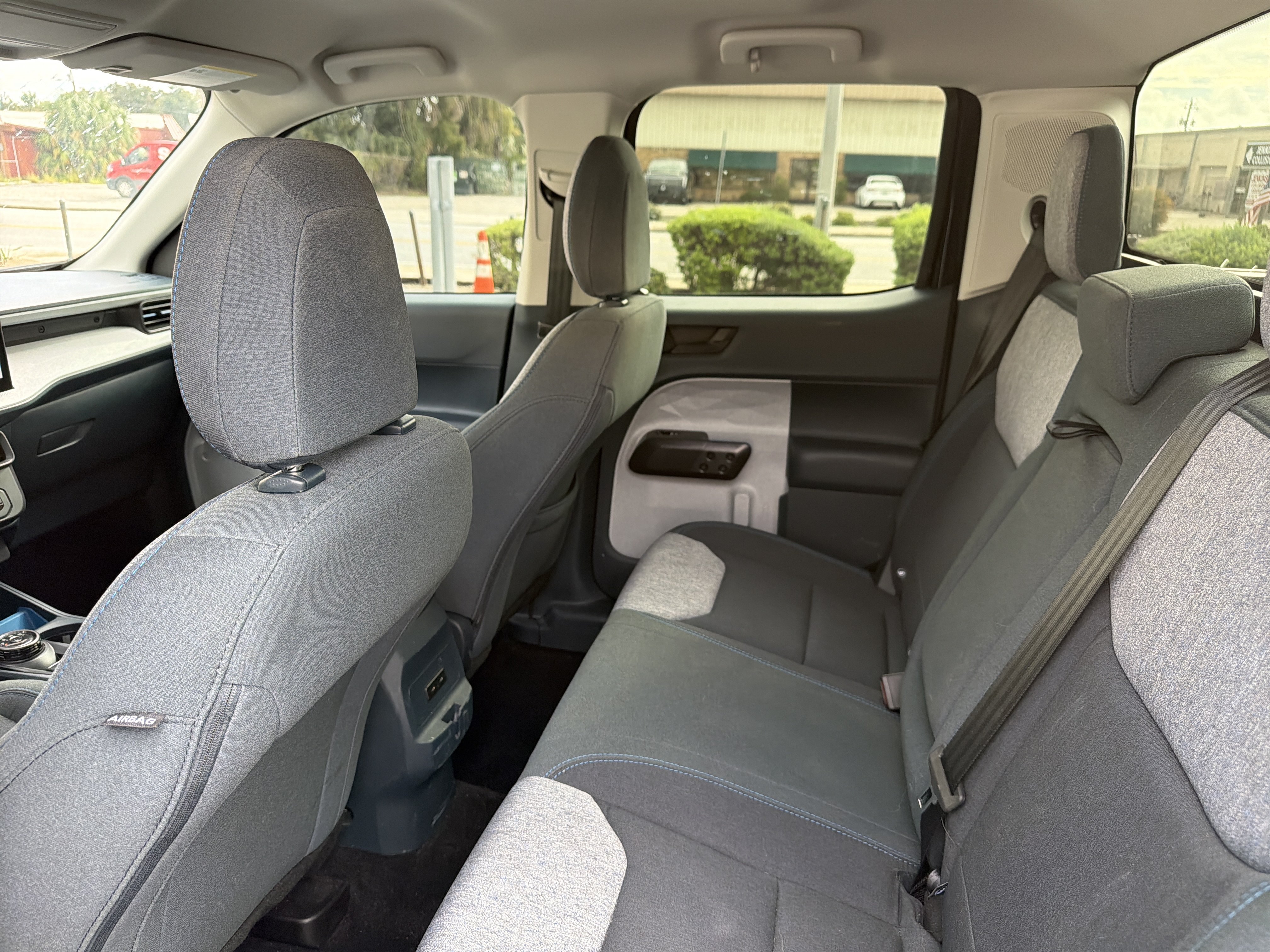 Used 2025 Ford Maverick XLT FWD image 15