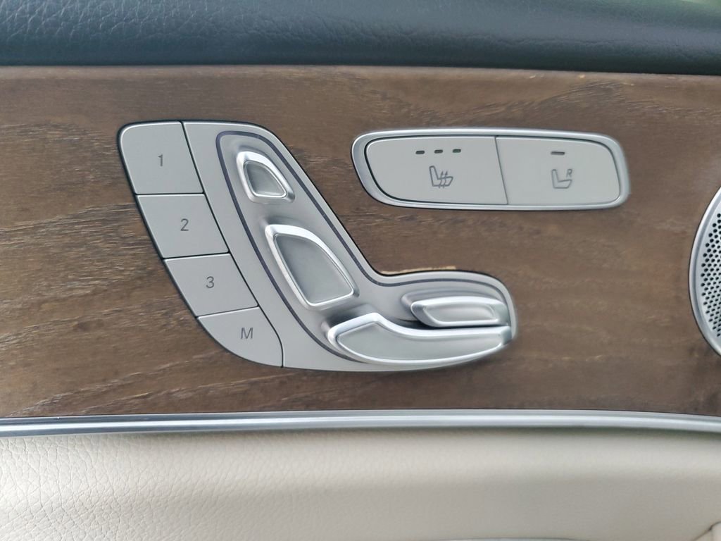 Used 2018 Mercedes-Benz E 400 4MATIC Wagon image 21