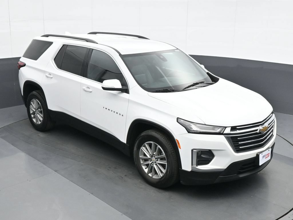 Used 2023 Chevrolet Traverse LT FWD image 24