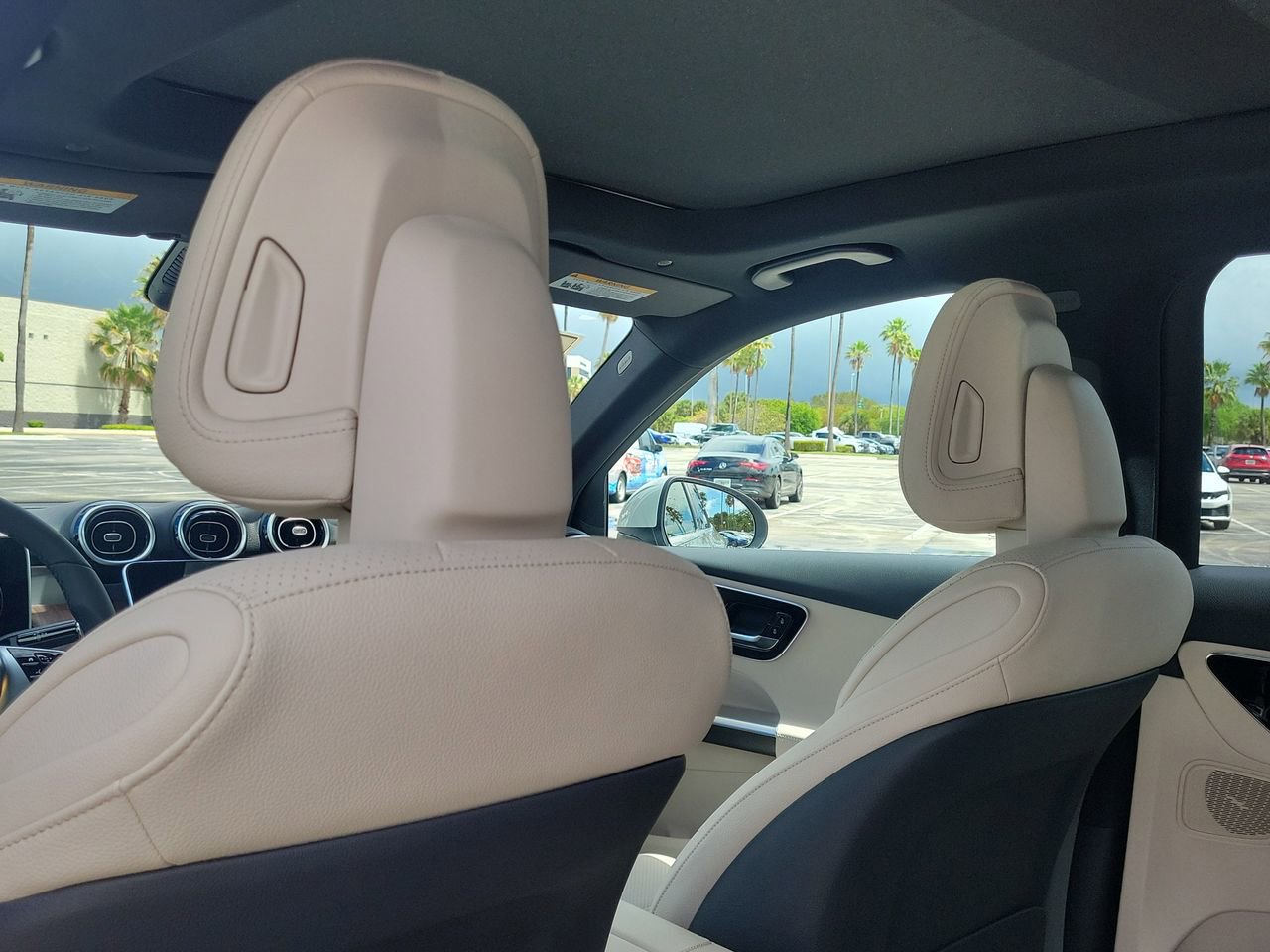 New 2026 Mercedes-Benz GLC 300 image 12
