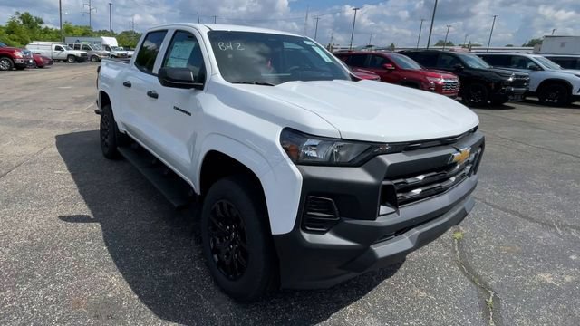 New 2026 Chevrolet Colorado W/T w/ WT Custom Package AWD/4WD image 4