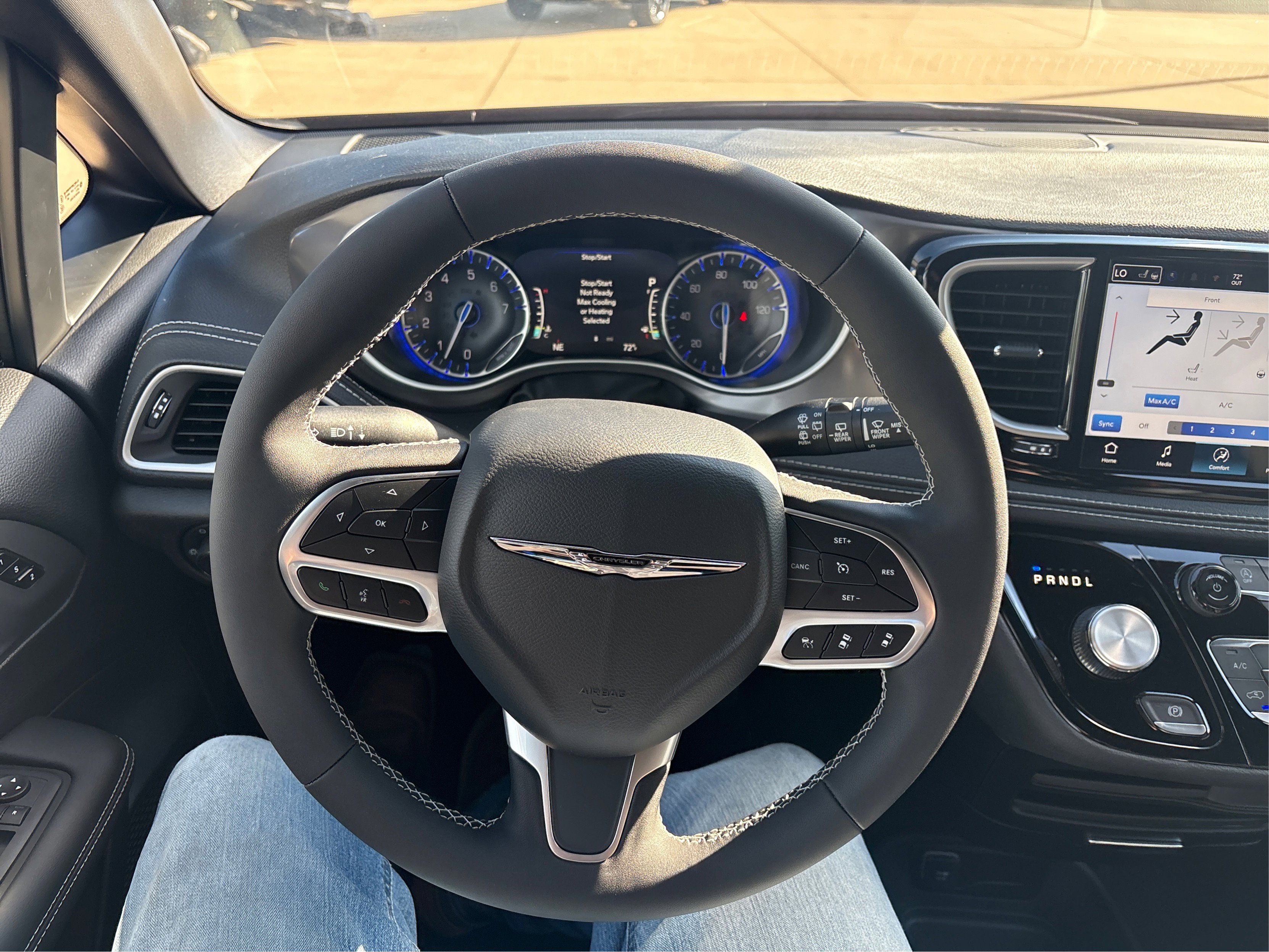 New 2026 Chrysler Pacifica Select image 14