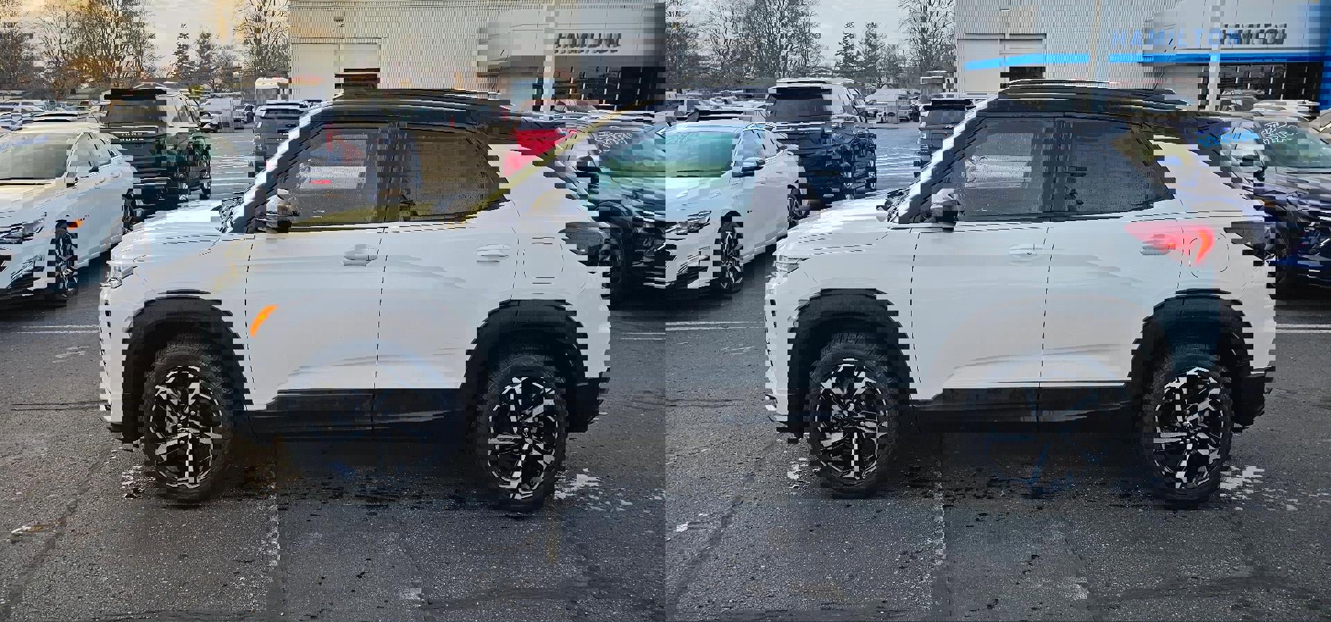 Certified 2023 Chevrolet TrailBlazer RS w/ Convenience Package image 4