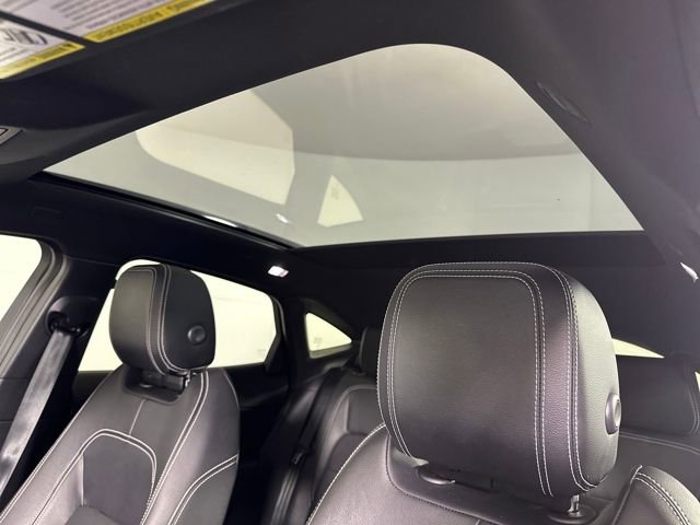 Used 2020 Jaguar E-PACE R-Dynamic S image 12