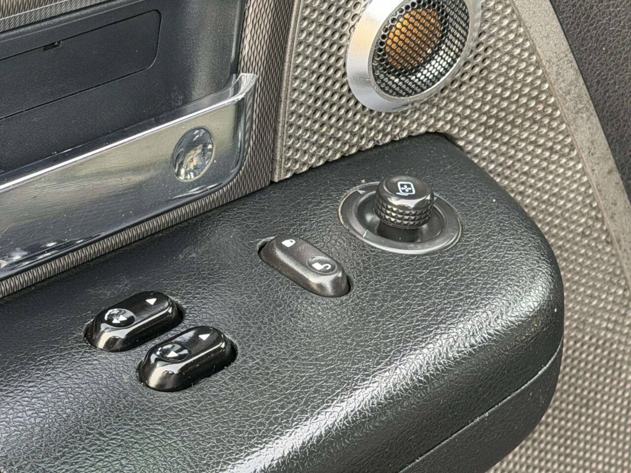 Used 2006 Ford F150 XLT AWD/4WD image 10