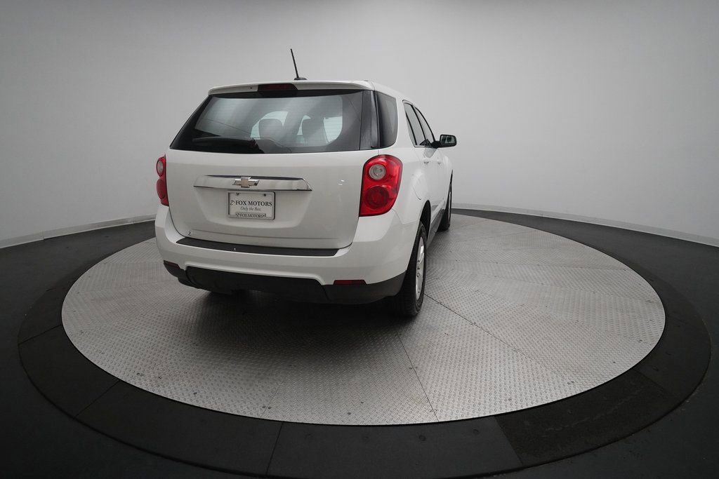 Used 2015 Chevrolet Equinox LS image 32