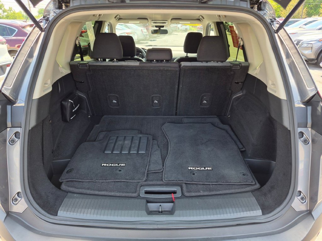 Certified 2023 Nissan Rogue SV AWD/4WD image 9