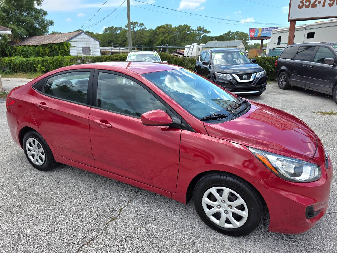 Used 2014 Hyundai Accent GLS FWD image 5