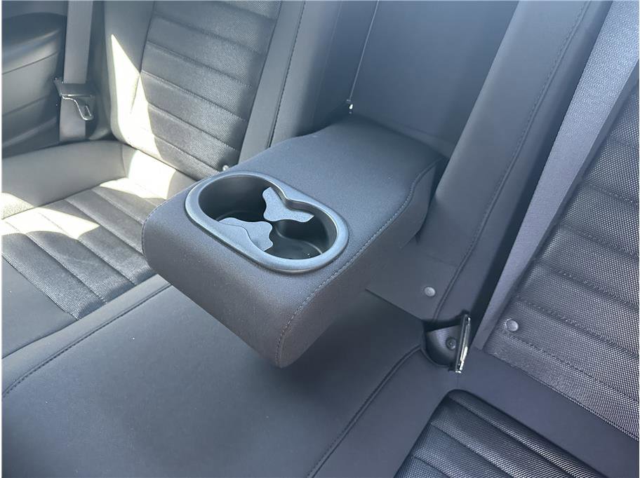 Used 2010 Dodge Challenger SE RWD image 17