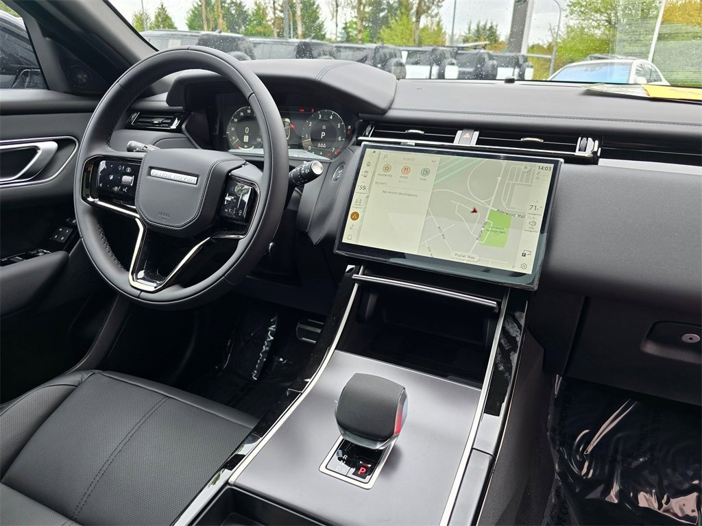 New 2026 Land Rover Range Rover Velar Dynamic SE image 33