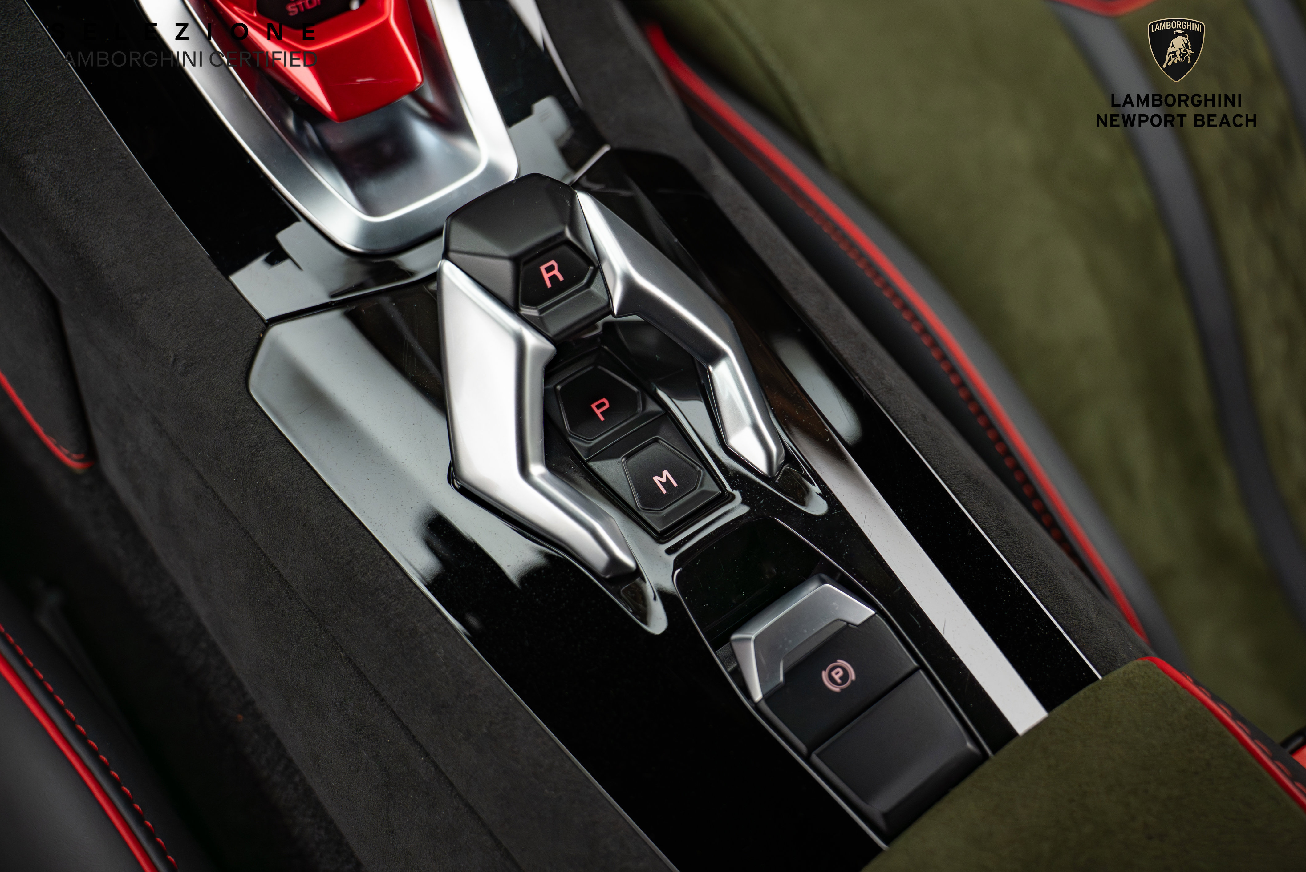 Used 2024 Lamborghini Huracan Sterrato image 36