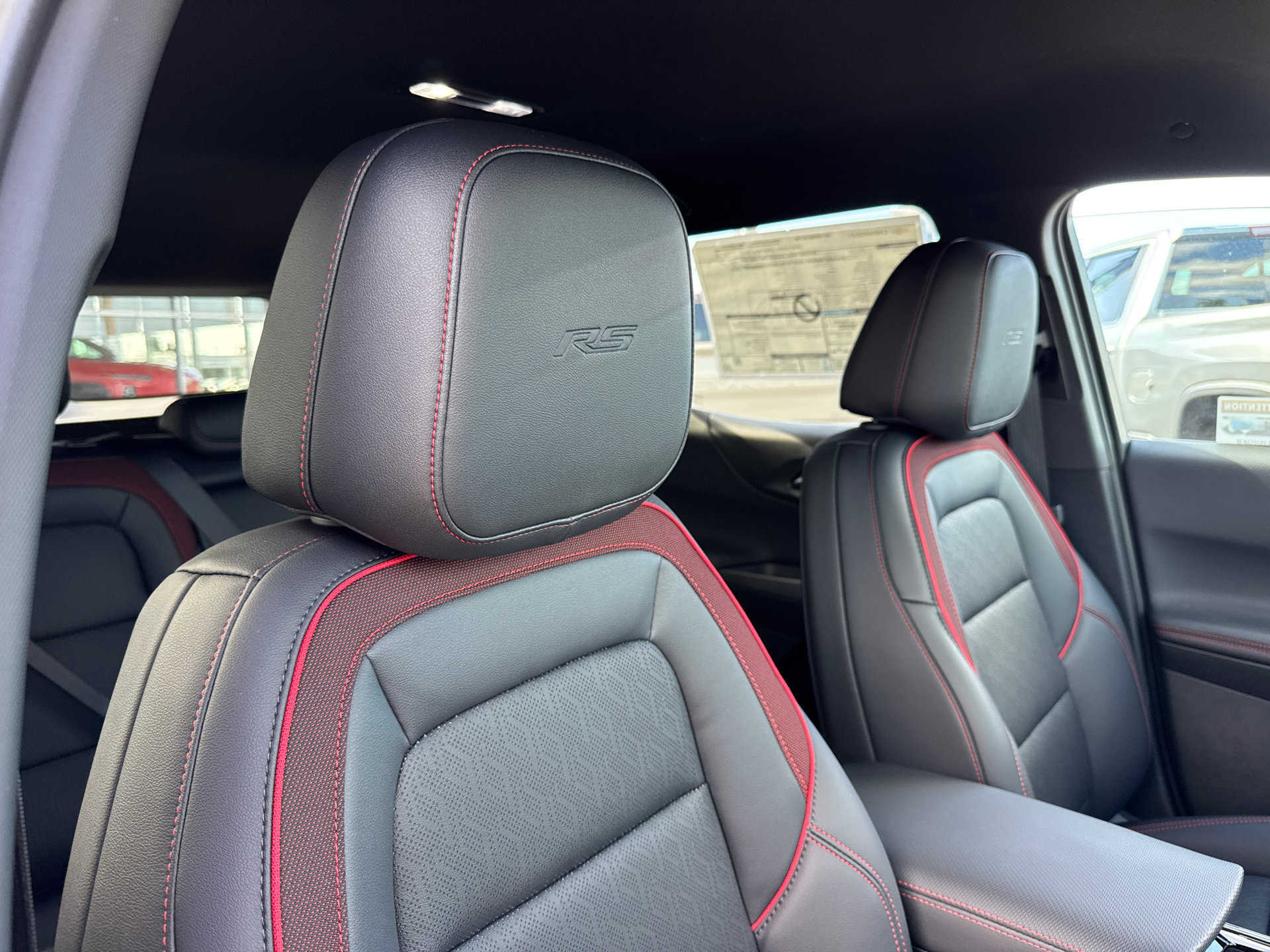 New 2027 Chevrolet Equinox RS FWD image 13