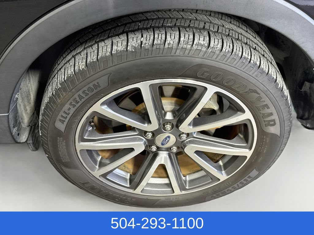 Used 2015 Ford Explorer XLT w/ Equipment Group 202A FWD image 31