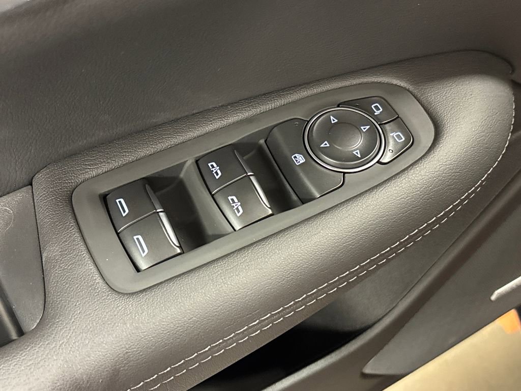 New 2026 Cadillac XT5 Luxury w/ LPO, Floor Liner Package image 21