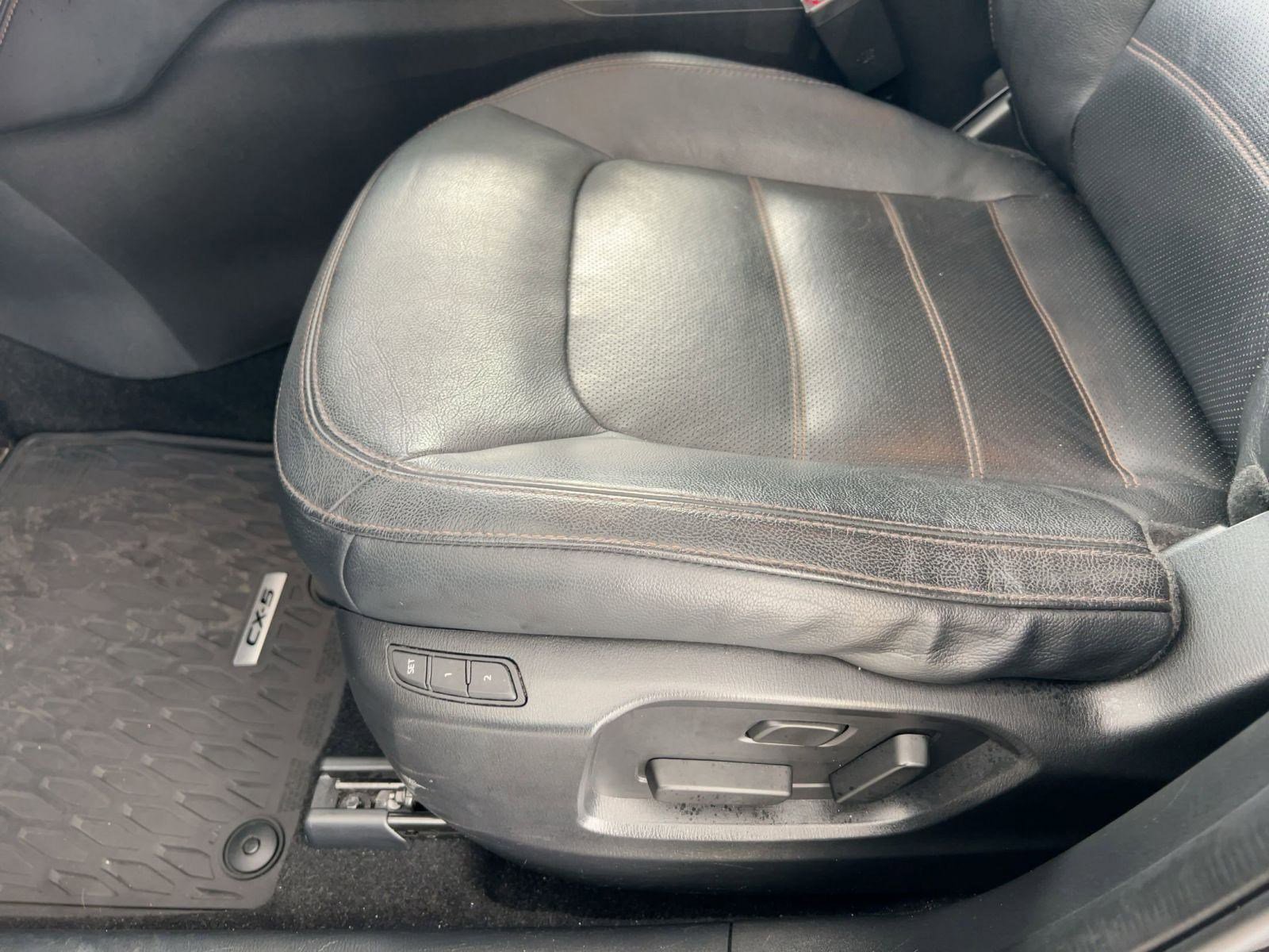 Used 2017 MAZDA CX-5 Grand Touring w/ Premium Package image 14