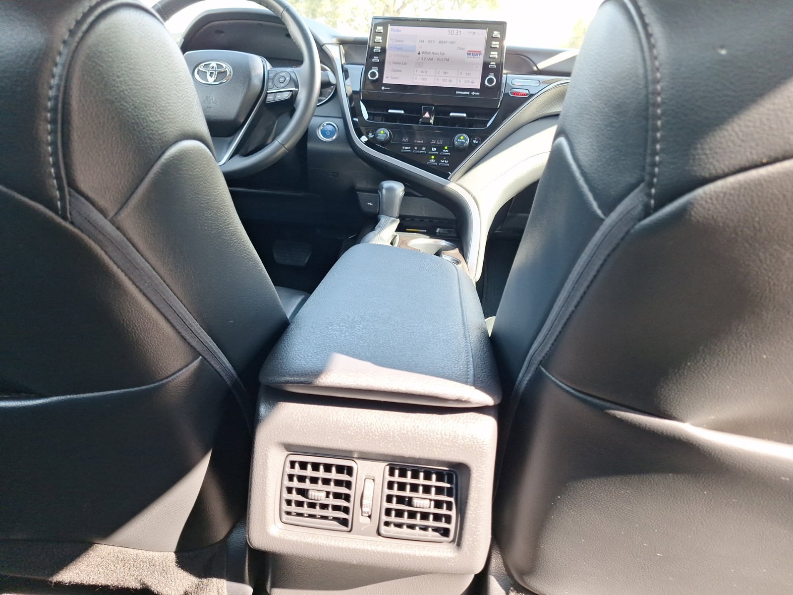 Used 2024 Toyota Camry XSE w/ Cold Weather Package FWD image 30