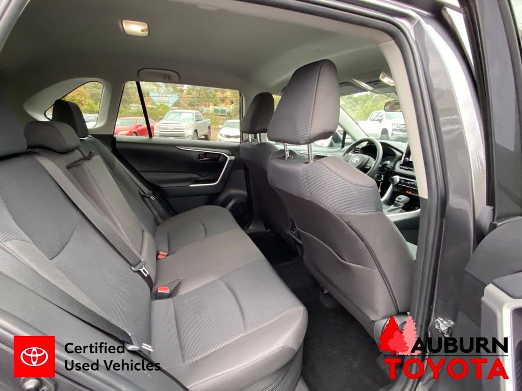 Certified 2024 Toyota RAV4 LE AWD/4WD image 18