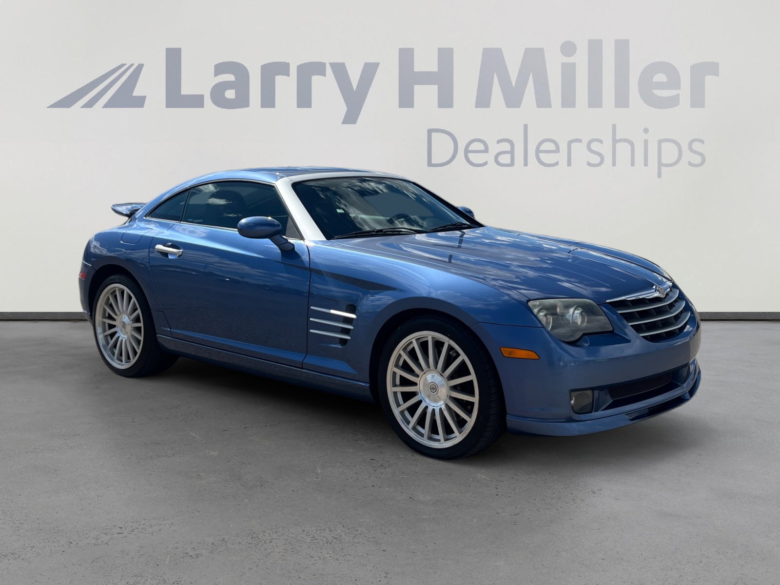 Used 2005 Chrysler Crossfire SRT-6 image 7