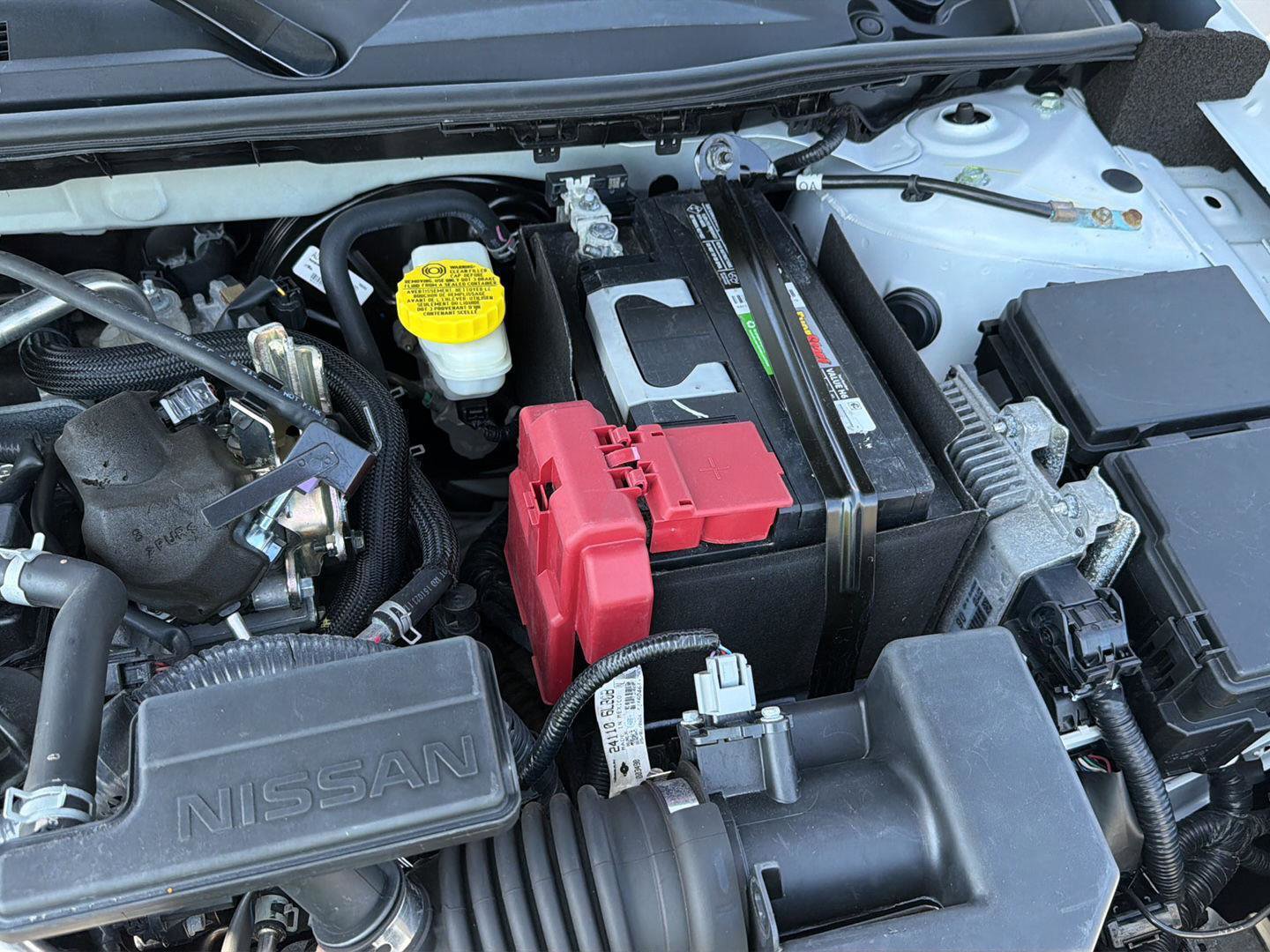 Used 2024 Nissan Sentra SV FWD image 34