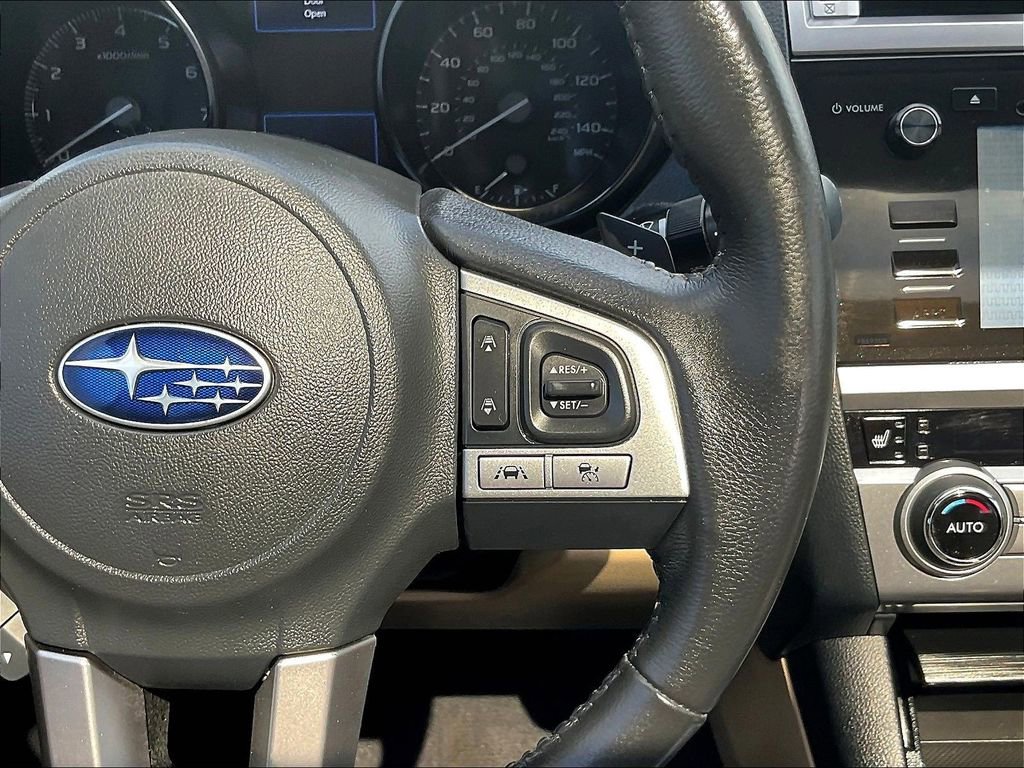 Used 2016 Subaru Outback 2.5i Limited AWD/4WD image 12