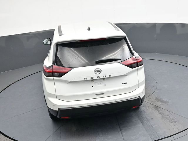 Used 2024 Nissan Rogue S image 22