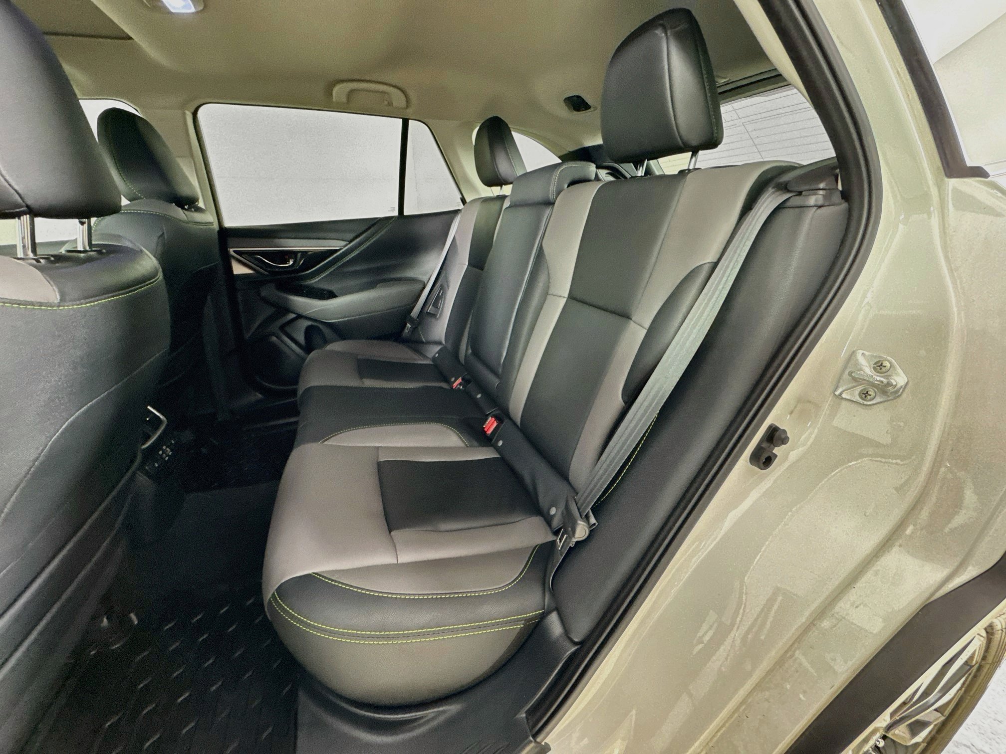 Used 2024 Subaru Outback Onyx Edition XT AWD/4WD image 23