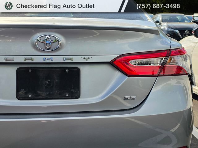Used 2019 Toyota Camry SE image 7