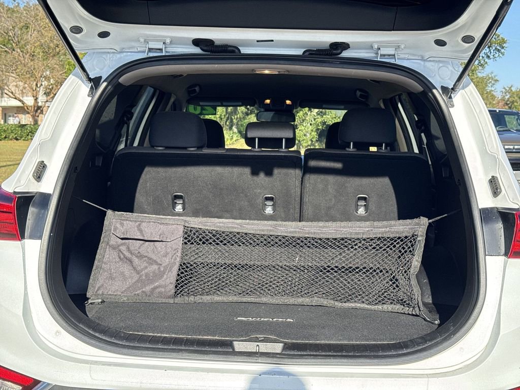 Used 2020 Hyundai Santa Fe SE w/ Cargo Package image 29