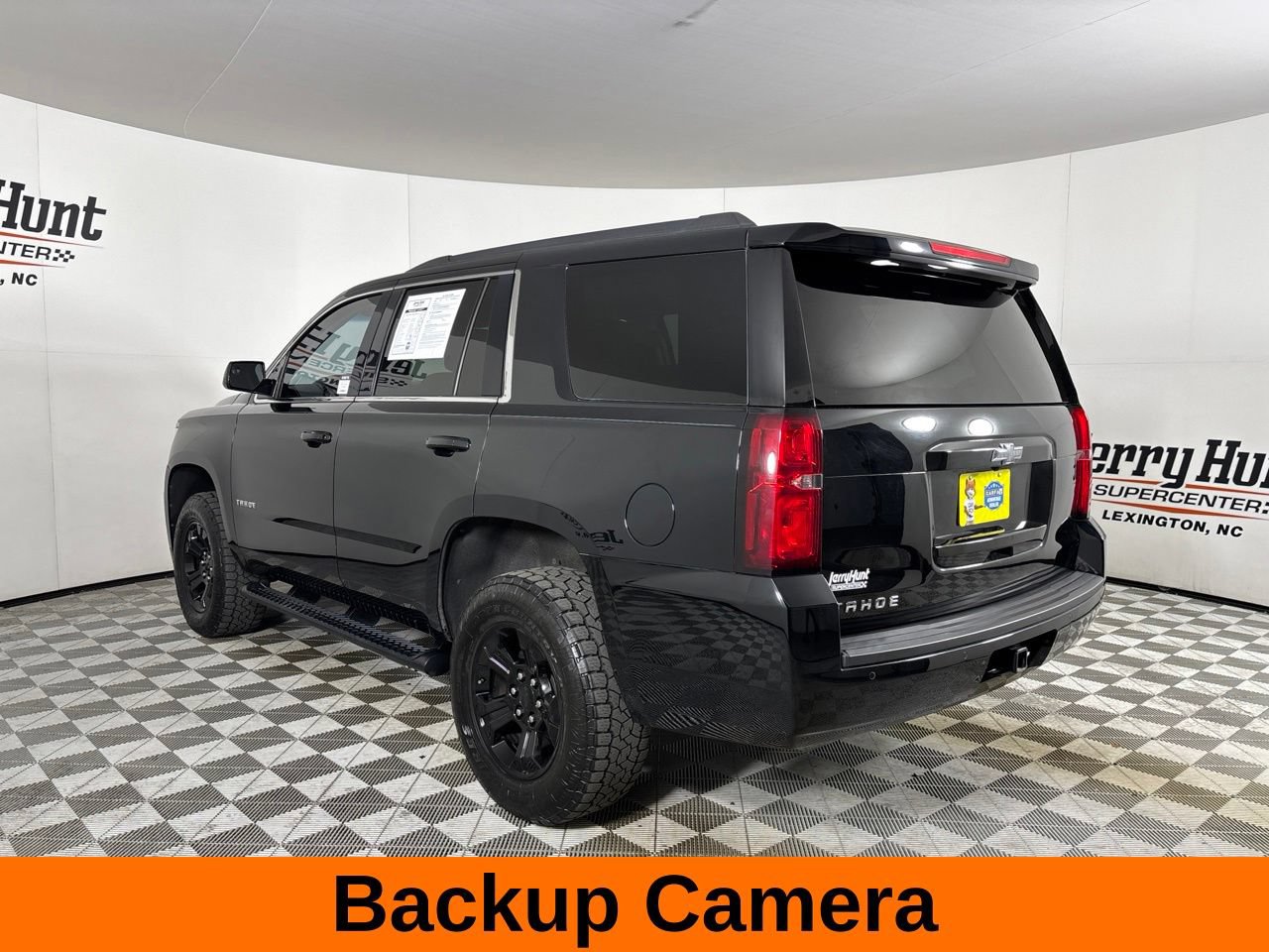 Used 2020 Chevrolet Tahoe LS w/ Enhanced Driver Alert Package AWD/4WD image 8