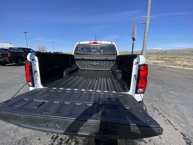 New 2026 Chevrolet Colorado ZR2 w/ Technology Package AWD/4WD image 23