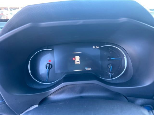 Used 2020 Toyota RAV4 XSE image 18