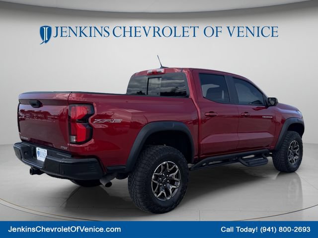 Used 2024 Chevrolet Colorado ZR2 w/ ZR2 Convenience Package III AWD/4WD image 4