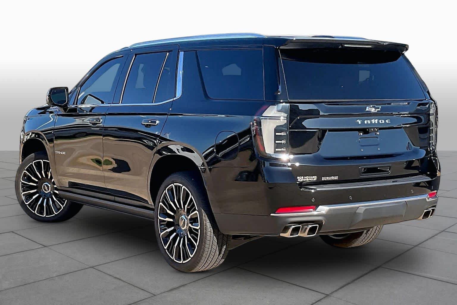 Used 2026 Chevrolet Tahoe High Country w/ LPO, Illumination Package AWD/4WD image 5