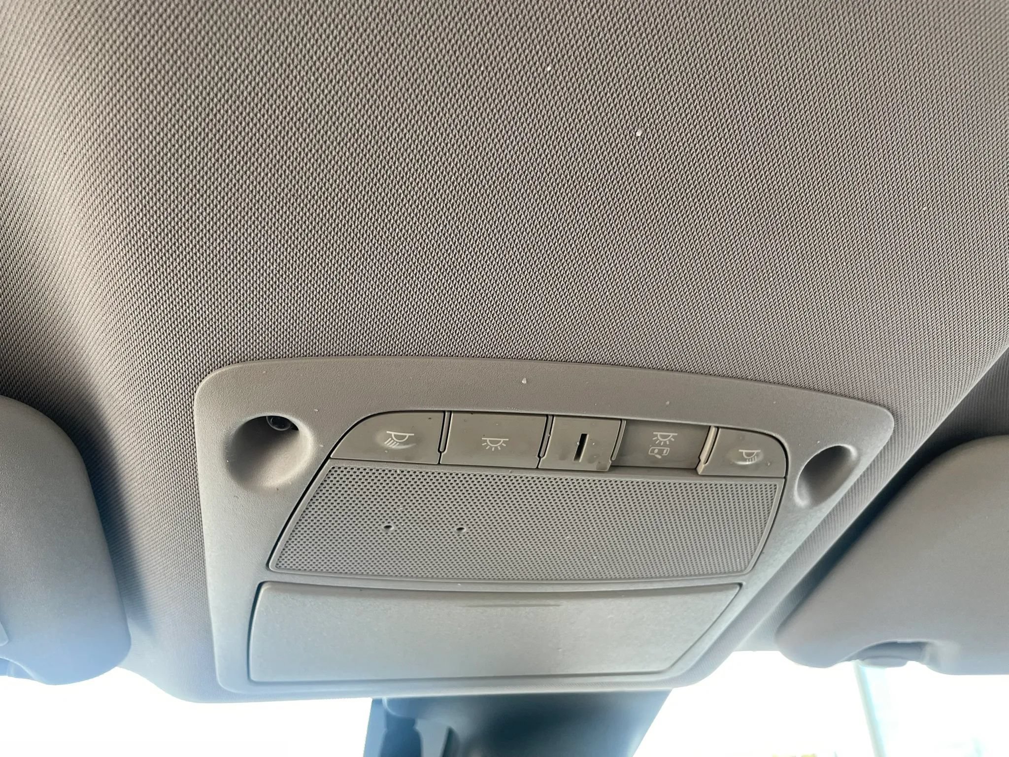 Used 2021 Nissan Rogue Sport SV FWD image 18