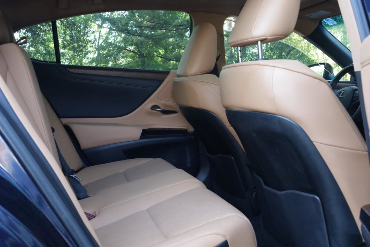 Used 2022 Lexus ES 350 w/ Premium Package FWD image 35