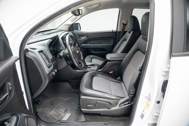 Used 2017 Chevrolet Colorado Z71 image 23