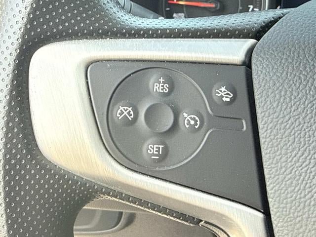 Used 2024 GMC Terrain SLE FWD image 27