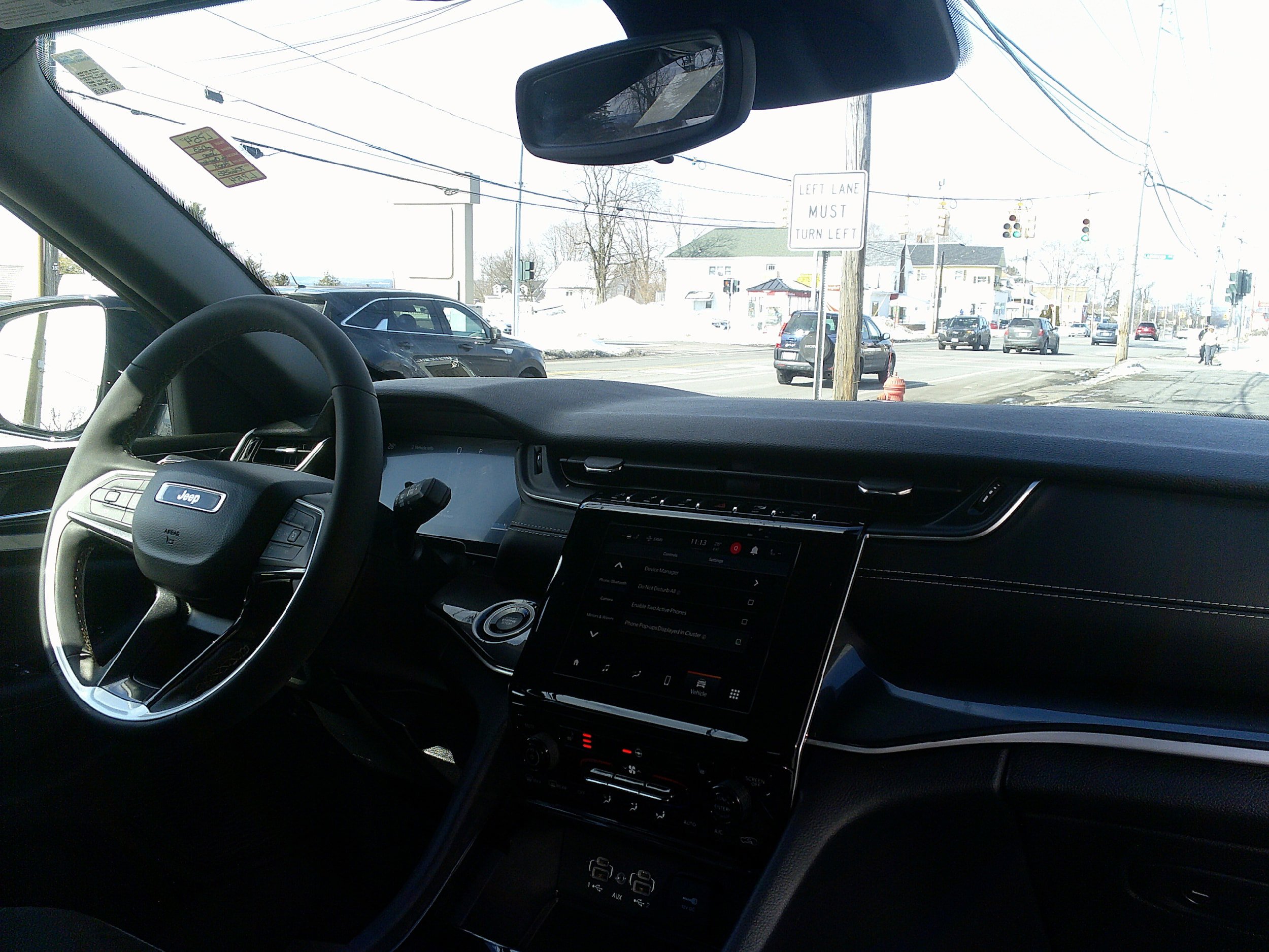 Used 2023 Jeep Grand Cherokee Altitude AWD/4WD image 26