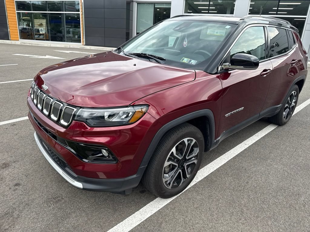 Certified 2022 Jeep Compass Limited w/ Sun and Sound Group AWD/4WD image 3