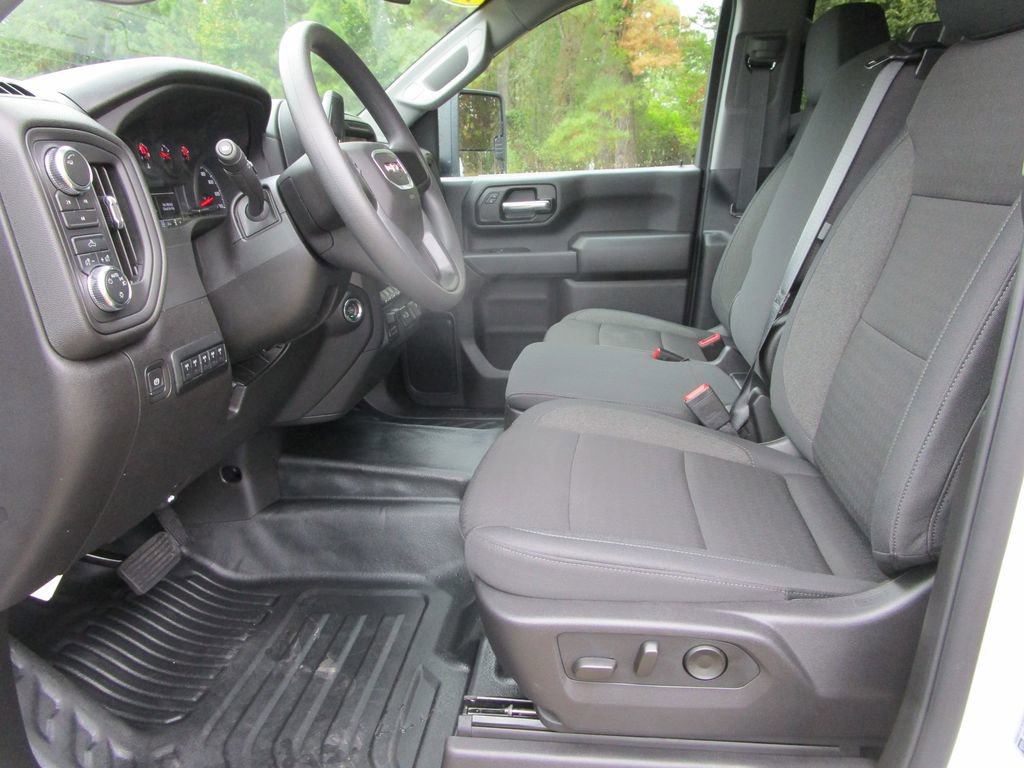 New 2026 GMC Sierra 3500 Pro w/ Convenience Package image 28