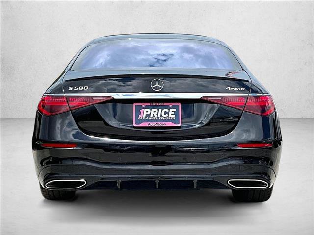 Used 2021 Mercedes-Benz S 580 4MATIC Sedan w/ AMG Line image 4