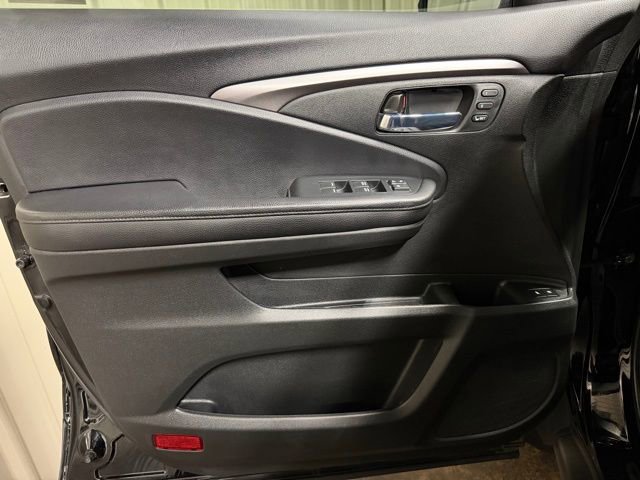 Used 2021 Honda Pilot Special Edition image 12