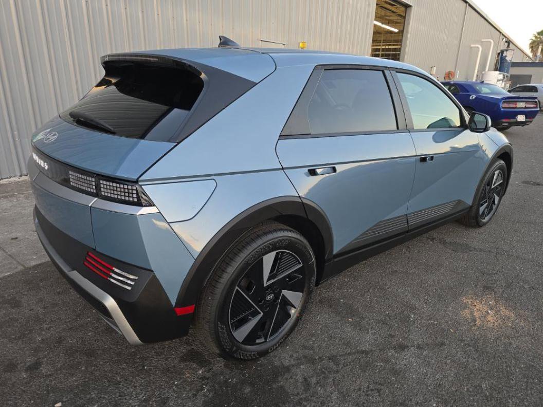 Used 2026 Hyundai Ioniq 5 SEL image 4