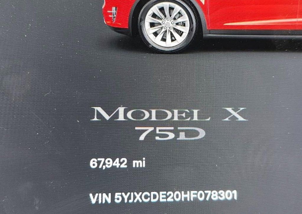 Used 2017 Tesla Model X 75D image 3