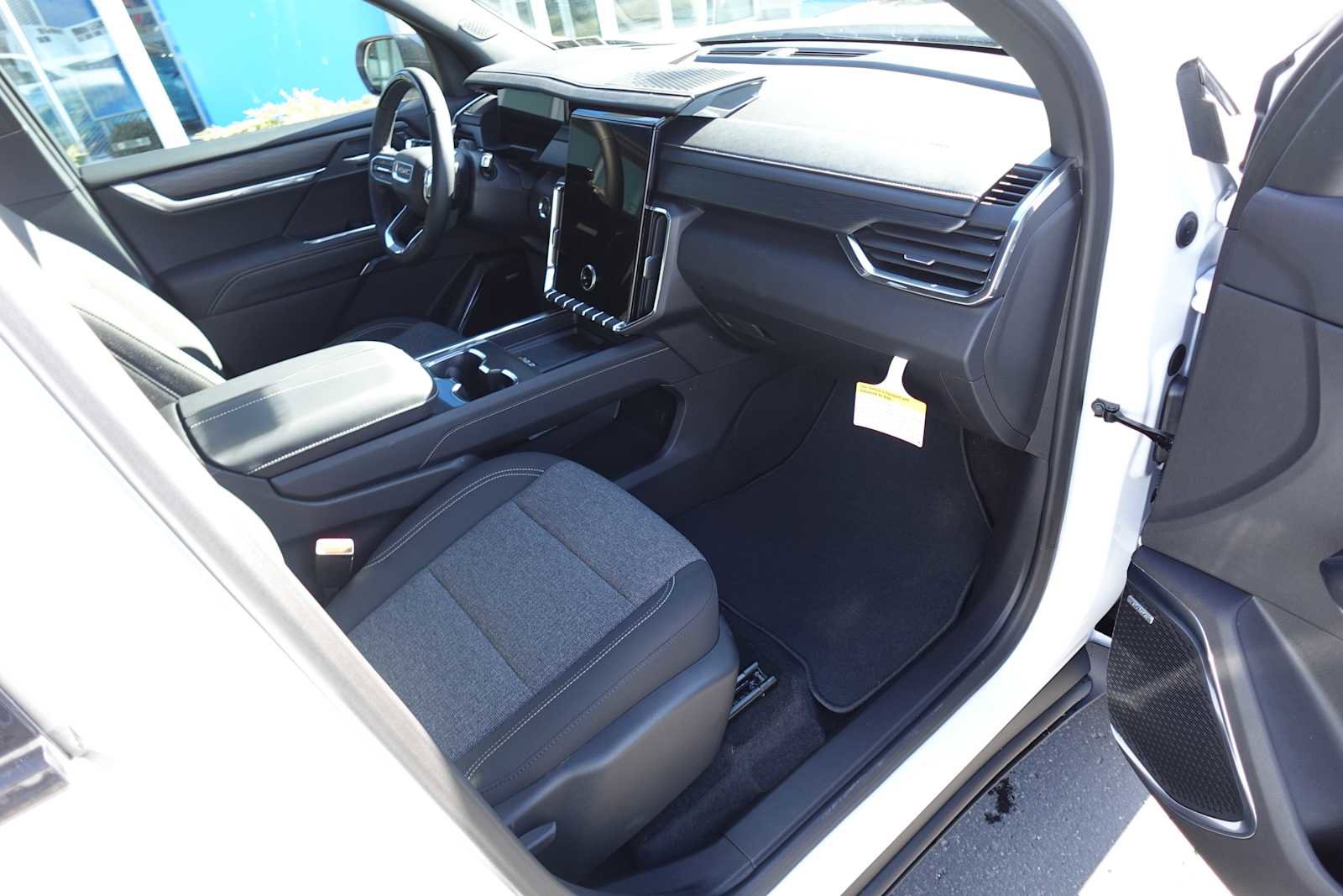 New 2025 GMC Acadia Elevation w/ Super Cruise Package image 31