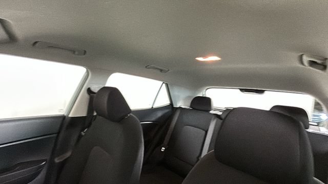 Certified 2026 Hyundai Venue SE FWD image 12