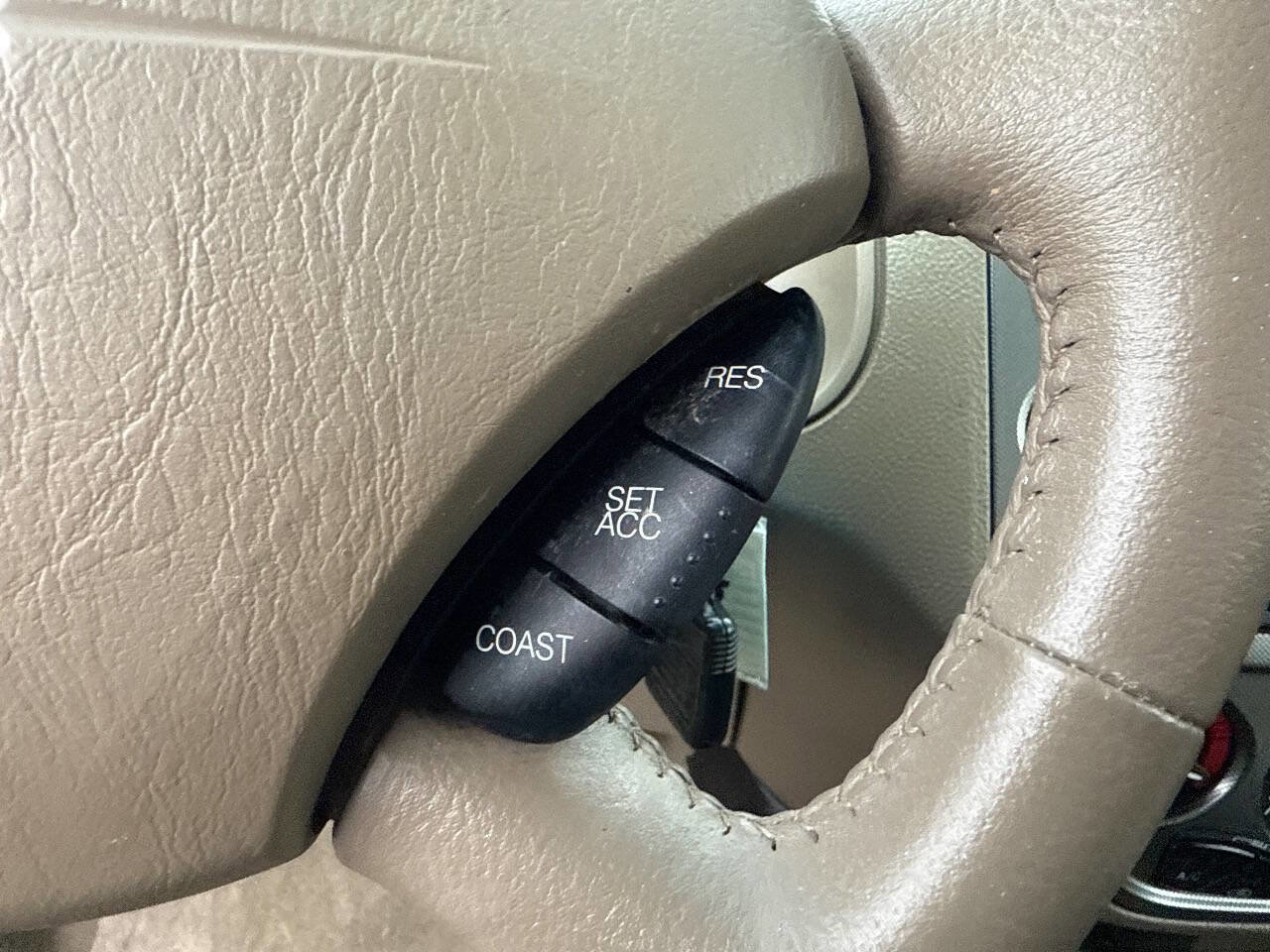 Used 2006 Ford Focus SES image 26